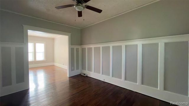 9426 John R, Detroit, MI 48202