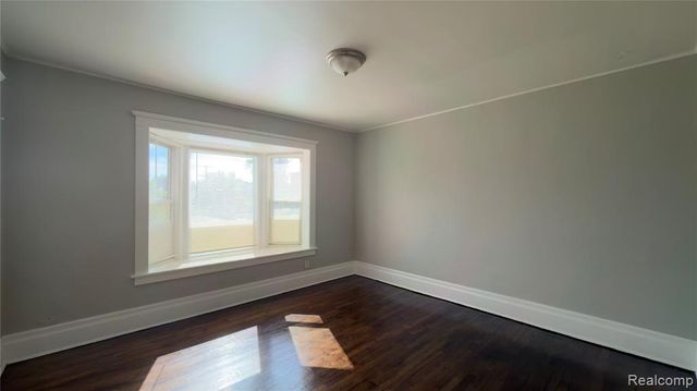 9426 John R, Detroit, MI 48202
