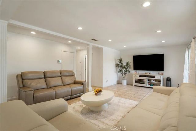 9434 Pico Vista, Downey, CA 90240