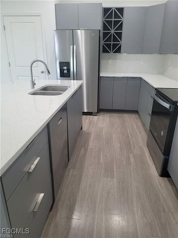 5002 Gramercy RD, Labelle, FL 33935