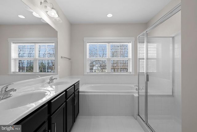 822 SAVILE ROW TER, Purcellville, VA 20132