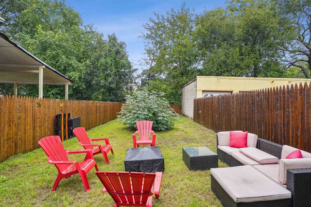 85 PEARSALL AVE, Jc, Bergen-lafayett, NJ 07305