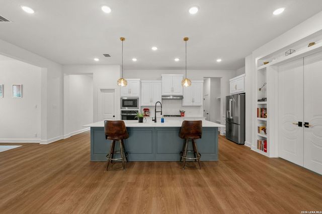 1014 Harmisch, San Antonio, TX 78260