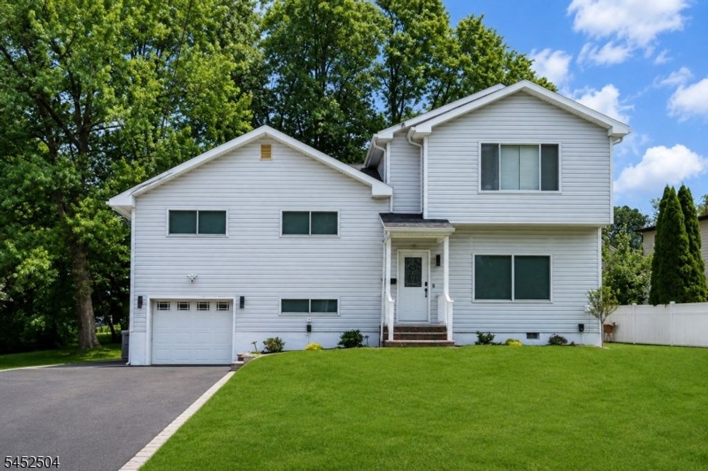 21 John Pl, Cedar Grove Twp., NJ 07009 — exterior