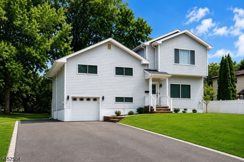 21 John Pl, Cedar Grove Twp., NJ 07009 — photo 2