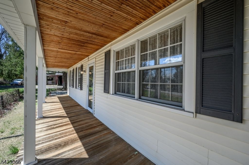 105 Morning Glory Rd, Green Brook Twp., NJ 07059 — photo 2