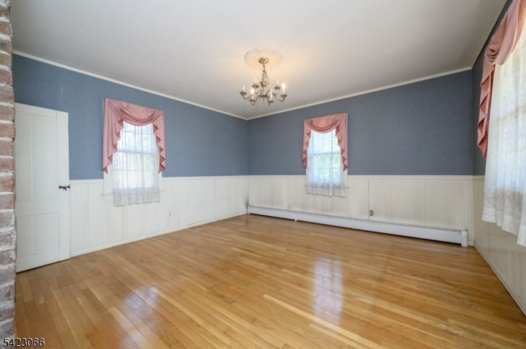 105 Morning Glory Rd, Green Brook Twp., NJ 07059 — photo 4