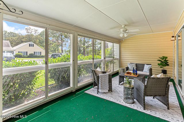 42 Village Green Circle, Southern Pines, NC 28387
