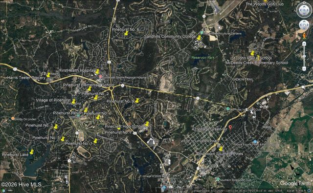 42 Village Green Circle, Southern Pines, NC 28387