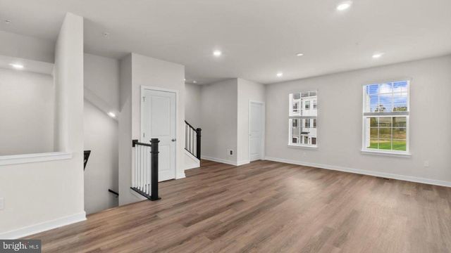196 SOFT RUSH LN, La Plata, MD 20646