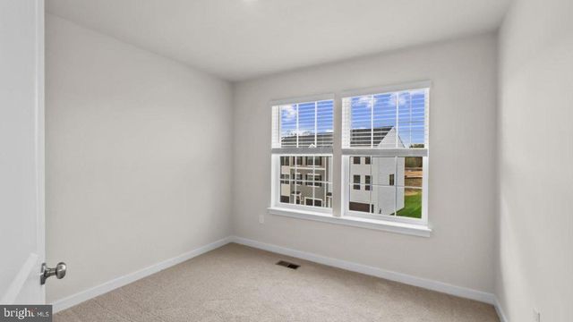 196 SOFT RUSH LN, La Plata, MD 20646