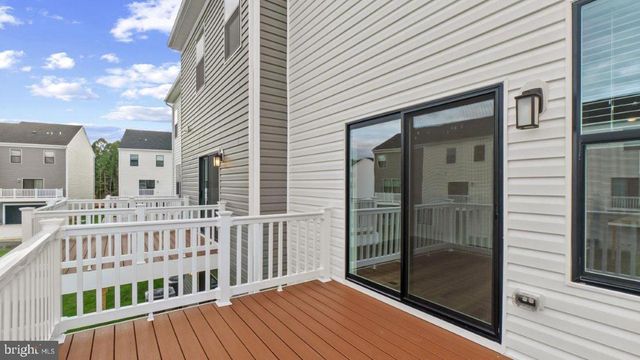 196 SOFT RUSH LN, La Plata, MD 20646