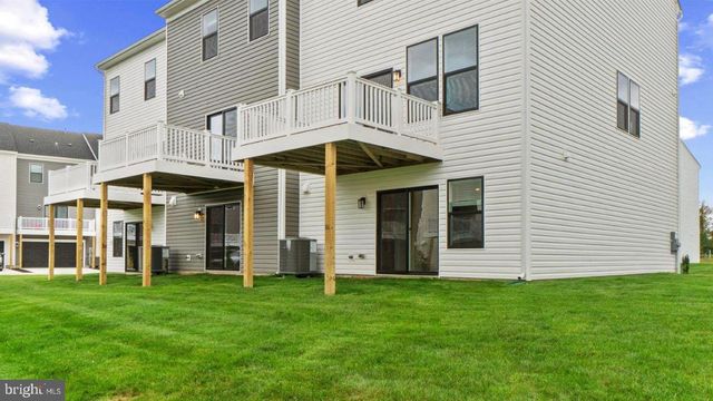196 SOFT RUSH LN, La Plata, MD 20646