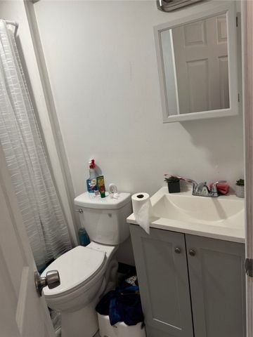 607-609 1/2 Allegheny Ave, Glassport, PA 15045