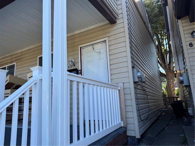 607-609 1/2 Allegheny Ave, Glassport, PA 15045