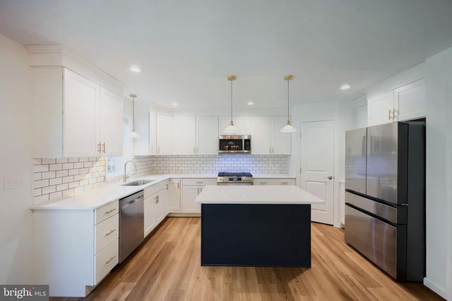 2541 EDGEWOOD, York, PA 17403