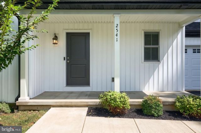 2541 EDGEWOOD, York, PA 17403