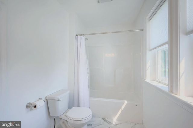 2541 EDGEWOOD, York, PA 17403