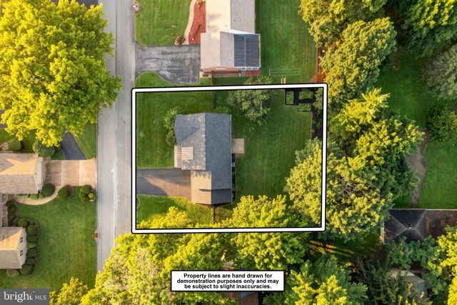 2541 EDGEWOOD, York, PA 17403