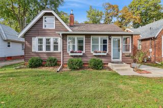 4020 11th Place, Des Moines, IA 50313