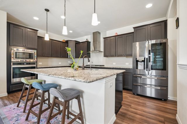 2801 RYDER Lane, Aubrey, TX 76227