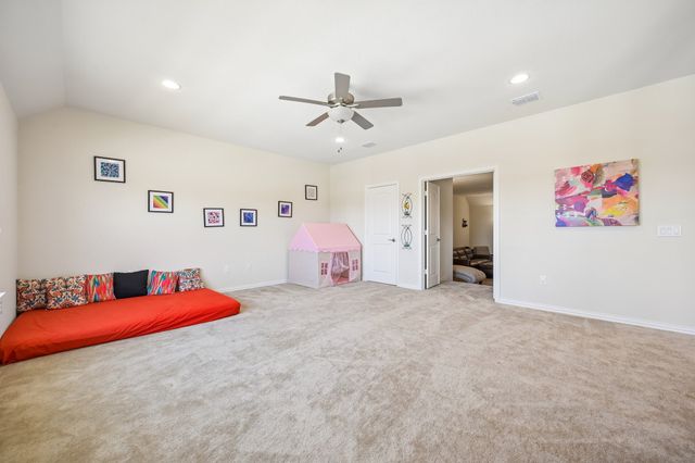 2801 RYDER Lane, Aubrey, TX 76227