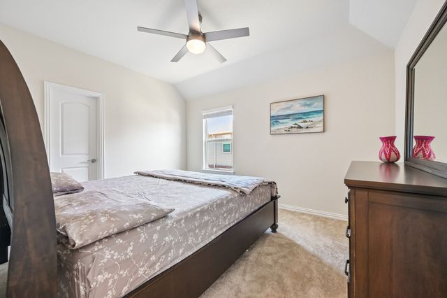 2801 RYDER Lane, Aubrey, TX 76227