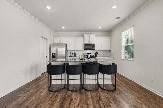 6753 Chilkat Court SW, Atlanta, GA 30331