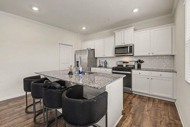 6753 Chilkat Court SW, Atlanta, GA 30331