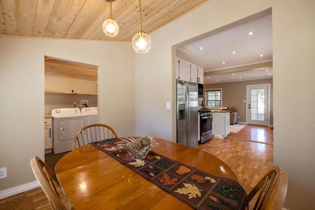 1759 Summers Lane, Klamath Falls, OR 97603