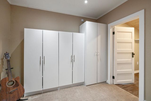 1759 Summers Lane, Klamath Falls, OR 97603