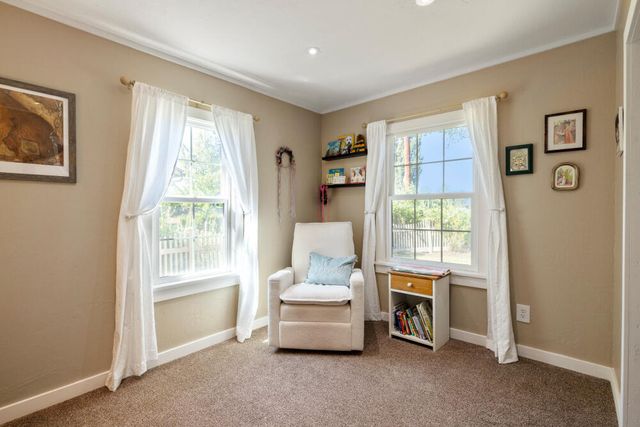 1759 Summers Lane, Klamath Falls, OR 97603