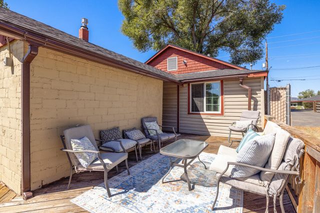 1759 Summers Lane, Klamath Falls, OR 97603