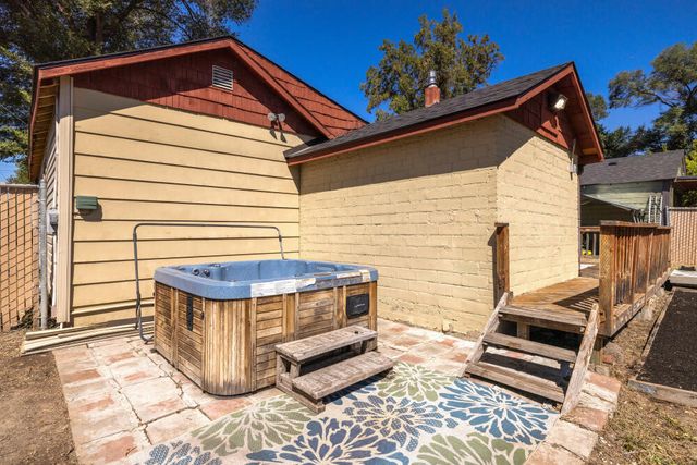 1759 Summers Lane, Klamath Falls, OR 97603