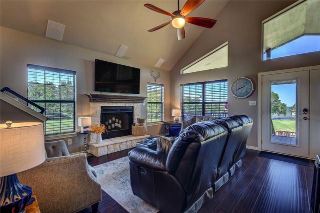 180 Seminole Trail, East Tawakoni, TX 75472