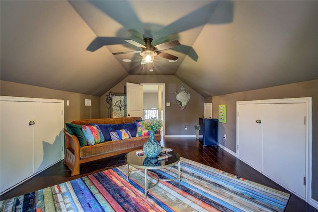 180 Seminole Trail, East Tawakoni, TX 75472