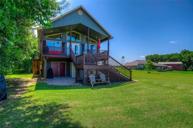 180 Seminole Trail, East Tawakoni, TX 75472