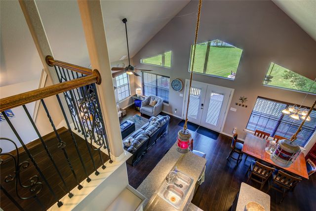 180 Seminole Trail, East Tawakoni, TX 75472