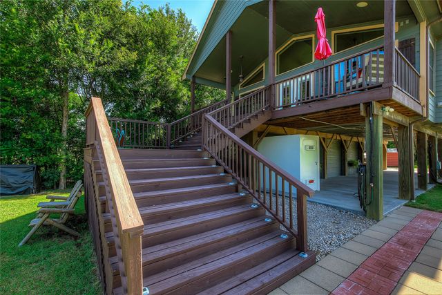 180 Seminole Trail, East Tawakoni, TX 75472