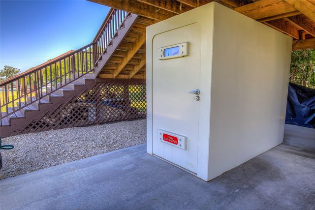 180 Seminole Trail, East Tawakoni, TX 75472