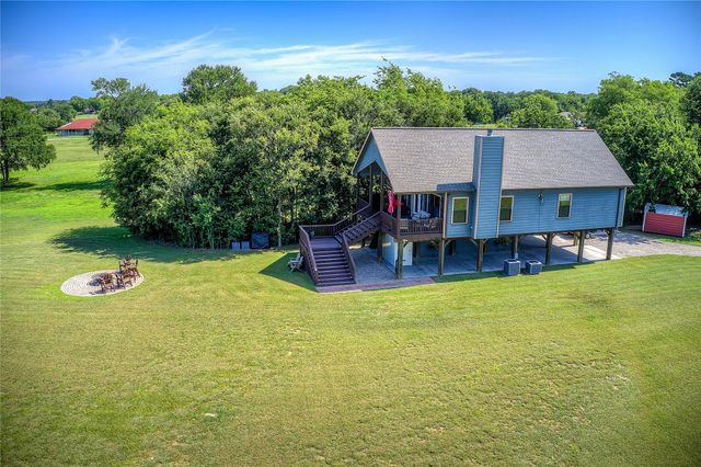 180 Seminole Trail, East Tawakoni, TX 75472