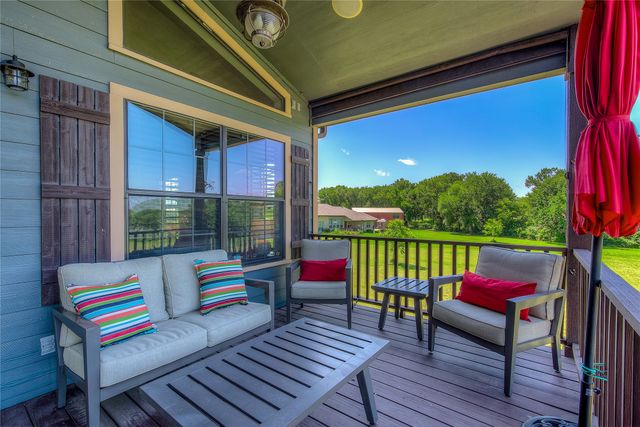 180 Seminole Trail, East Tawakoni, TX 75472