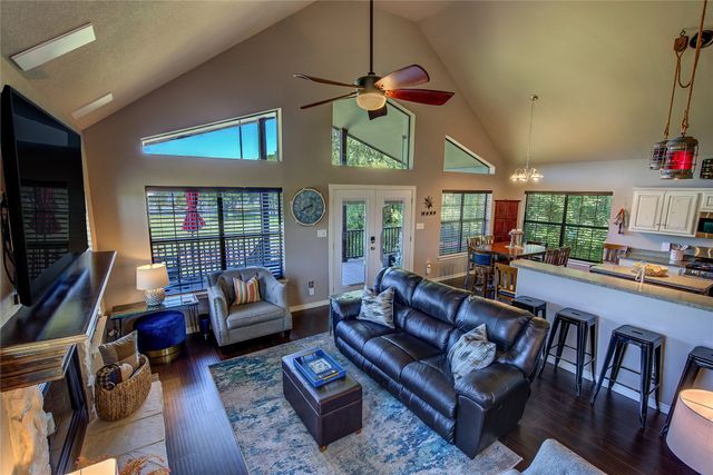 180 Seminole Trail, East Tawakoni, TX 75472
