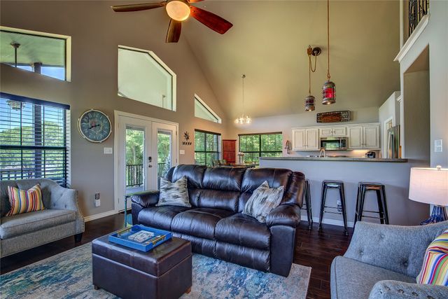 180 Seminole Trail, East Tawakoni, TX 75472