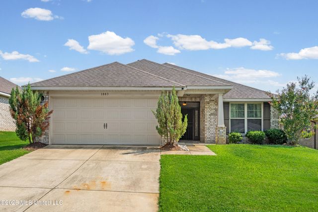 1883 Central Ridge Drive, Southaven, MS 38671