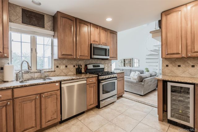 37 Bethany Drive, Commack, NY 11725