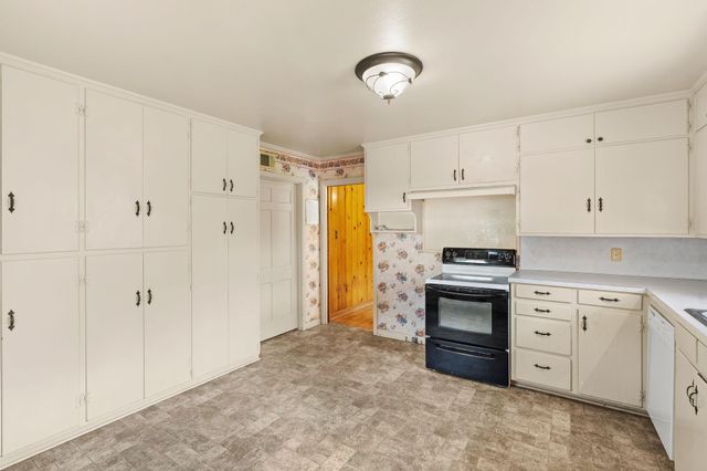 609 Oakhill DR, Killeen, TX 76541