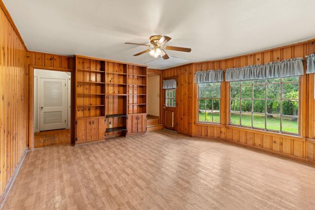 609 Oakhill DR, Killeen, TX 76541