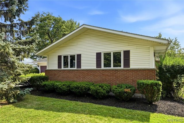 103 Colony Court, Amherst, NY 14226