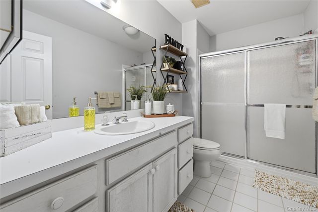 625 Madeira Boulevard, Melville, NY 11747